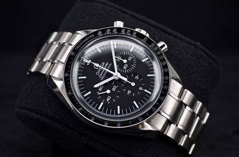 omega speedmaster professional review 2018|omega speedmaster dials explained.